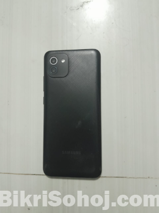 Samsung galaxy A03